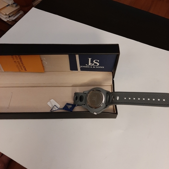 Mens accessories - Picture 4 of 8